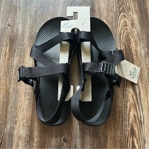 NWT! Men’s Chaco Lowdown Sandal Black Size 12